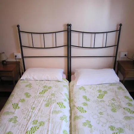 Dom wakacyjny Peaceful In With Garden Verbania