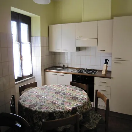 Dom wakacyjny Peaceful In With Garden Verbania