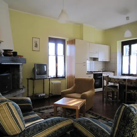 Dom wakacyjny Peaceful In With Garden Verbania